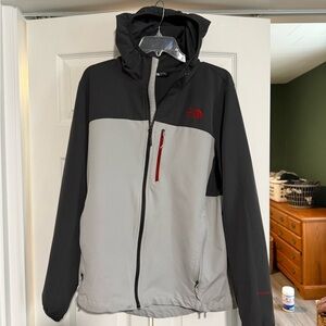 The North Face Men's Gray Lightweight Performance Jacket
